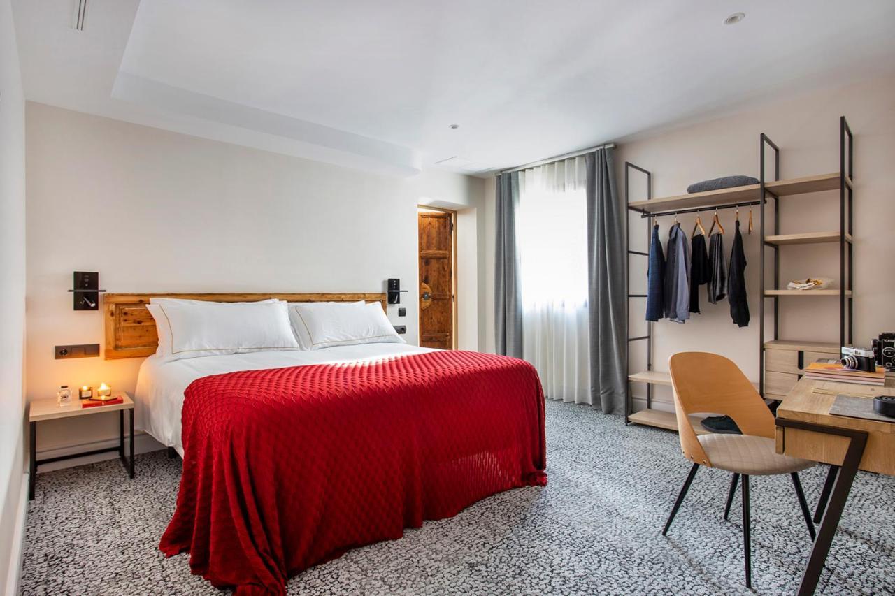 Cal Roure Boutique Hotel Igualada Ngoại thất bức ảnh
